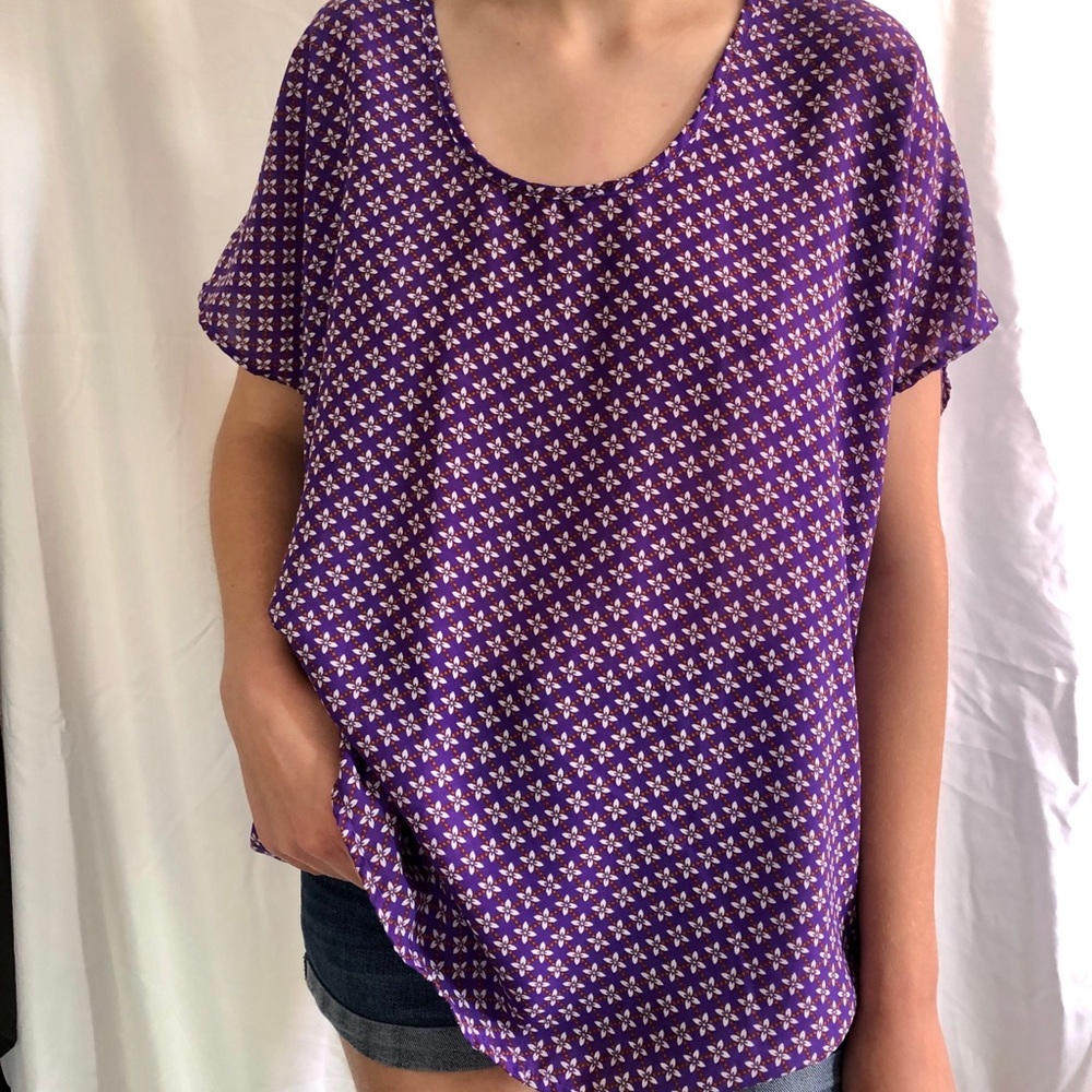 Japna flowy, lightweight, purple blouse